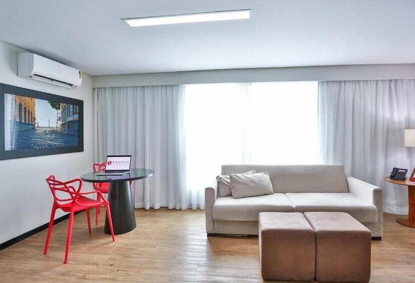 חדר דלוקס, Roomo Praia De Boa Viagem Residencial