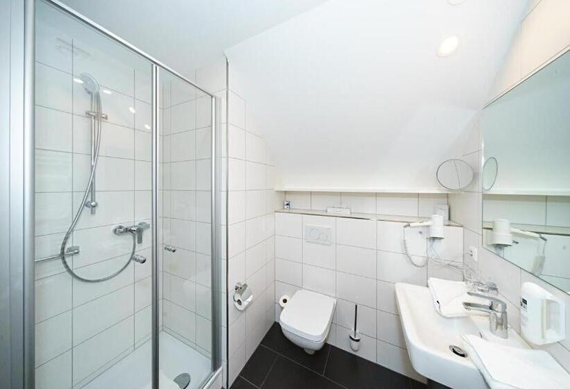 Номер Комфорт, Parkhotel Pyrmont