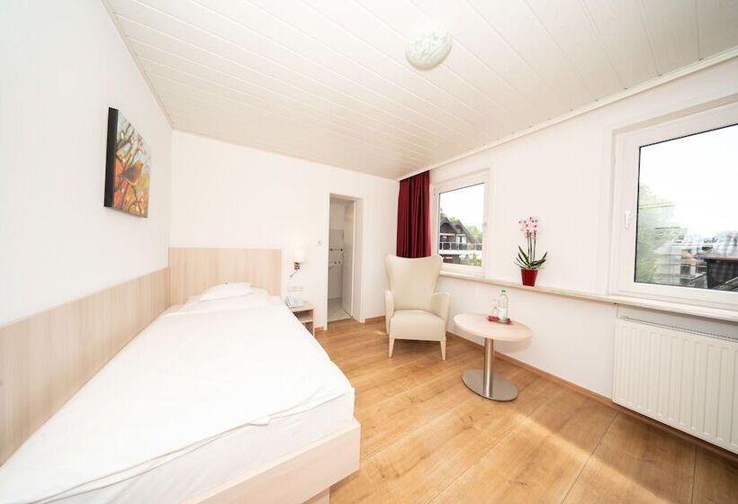 Номер Комфорт Индивидуальный, Parkhotel Pyrmont