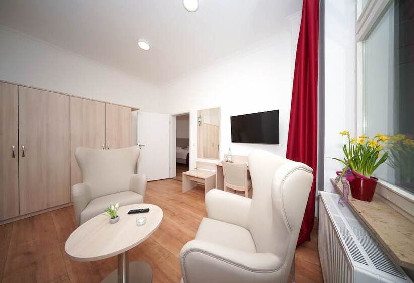 Люкс, Parkhotel Pyrmont