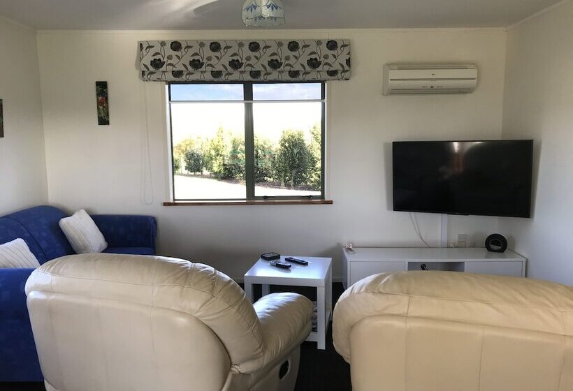 Дом 1 Спальня, Bluebell Lodge And Cottage