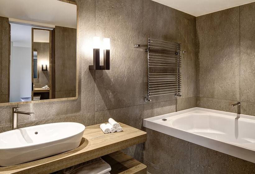 Люкс, Grand Hotel Courmayeur Mont Blanc, By R Collection Hotels