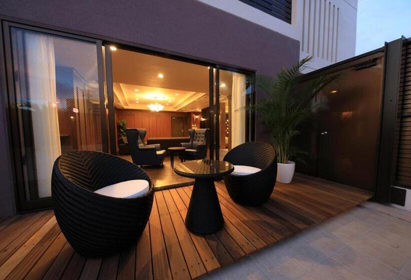 Президентский Люкс, Terrace Garden Mihama Resort