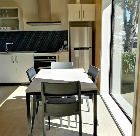 Apartamento 2 Dormitórios, Waikanae Beach Ocean View Apartments