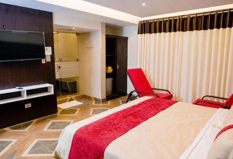 سوییت, Verona Hotel & Baños Turcos