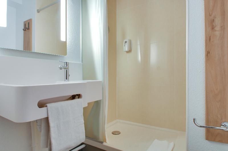 Номер Стандарт, B&b Hotel Reims Bezannes