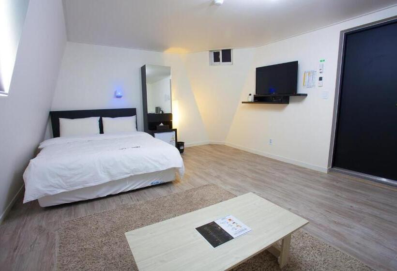 غرفة عائلية, Ekonomy Hotel Incheon