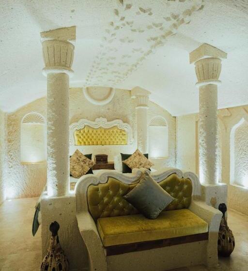 스위트 킹사이즈 침대, Hu Of Cappadocia   Special Class