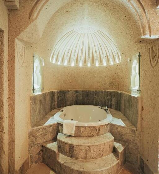스위트 킹사이즈 침대, Hu Of Cappadocia   Special Class