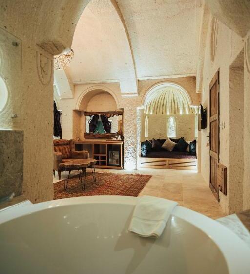 스위트 킹사이즈 침대, Hu Of Cappadocia   Special Class