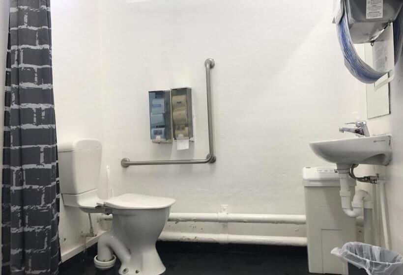 Номер Стандарт Совместная Ванная, Jailhouse Accommodation