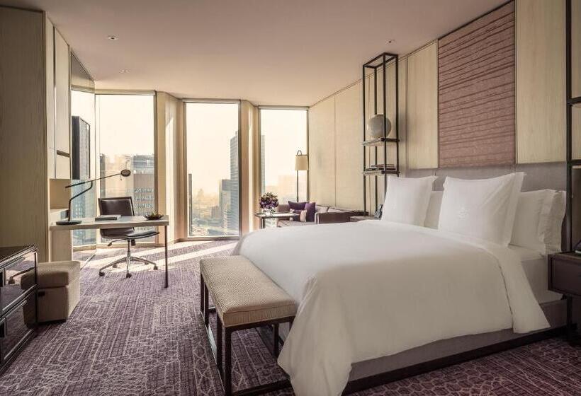 Номер Клуб Кровать Кинг, Four Seasons Hotel Seoul