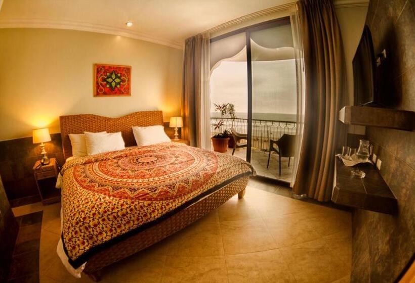 سوئیت پرزیدنت, Dharma Beach