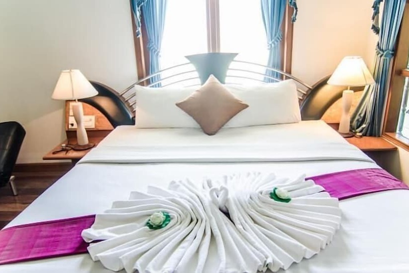디럭스 룸, Sea Garden Resort   Haad Rin
