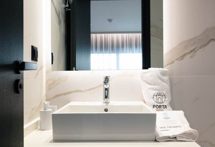 سوییت جونیور, Porta Suites