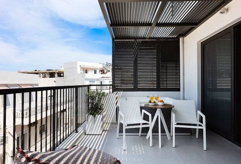 سوییت جونیور با چشم‌انداز دریا, Porta Suites
