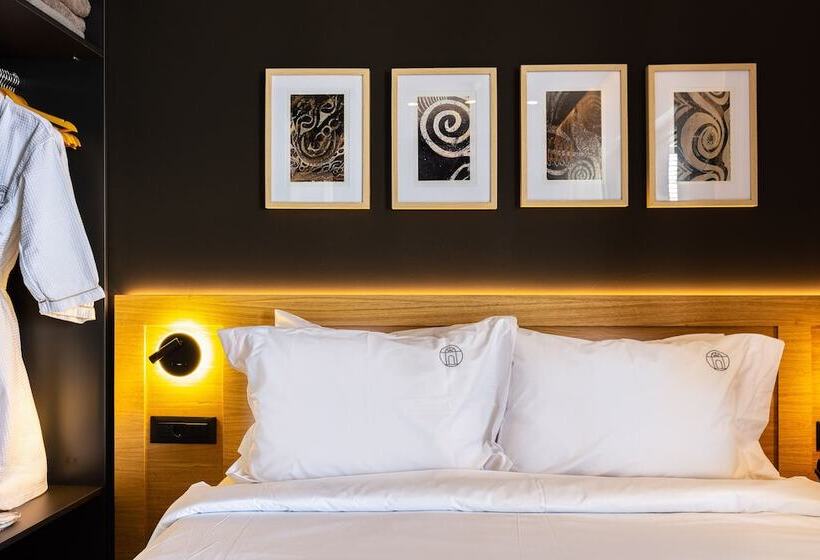 سوییت جونیور با چشم‌انداز دریا, Porta Suites