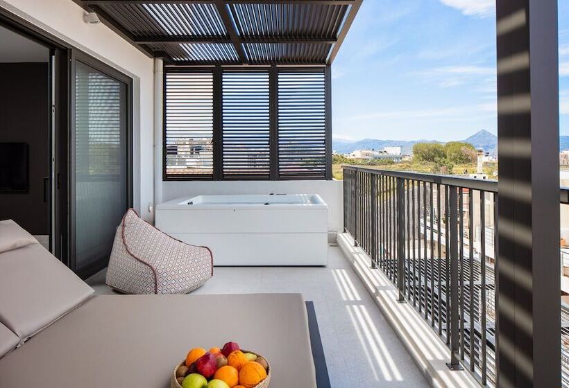 سوئیت پریمیوم با چشم‌انداز دریا, Porta Suites
