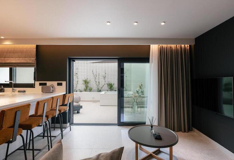Suite with Terrace, Porta Suites