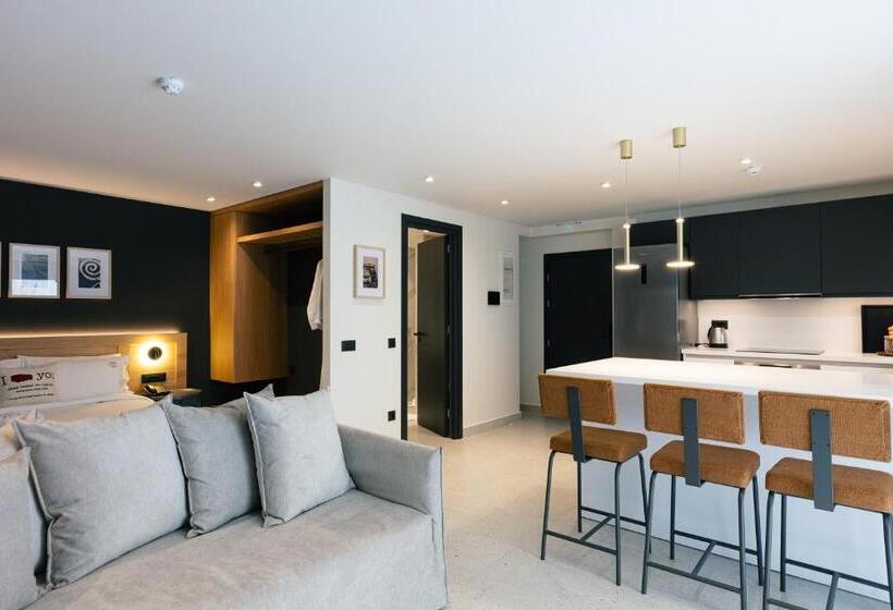 Suite with Terrace, Porta Suites
