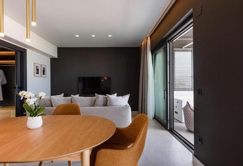 سوئیت پریمیوم با چشم‌انداز دریا, Porta Suites
