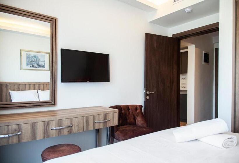 Студио Стандарт Вид на Бассейн, çınar Butik Hotel Bodrum