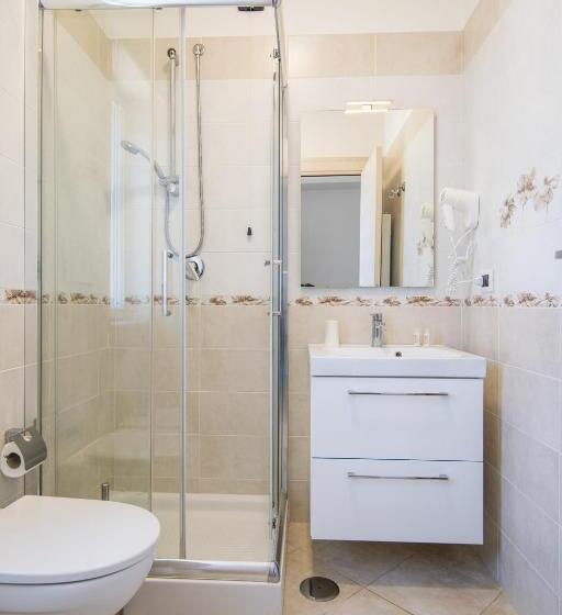 اتاق لوکس چهار تخته, Residence O Sole Mio Pompei