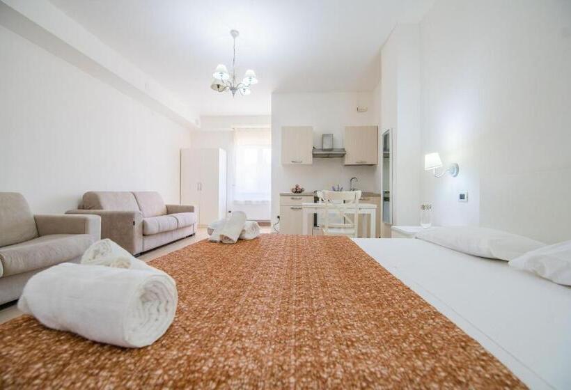 اتاق لوکس چهار تخته, Residence O Sole Mio Pompei