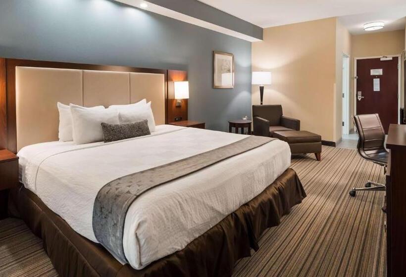 Люкс Кровать Кинг, Best Western Plus Boardman Inn & Suites