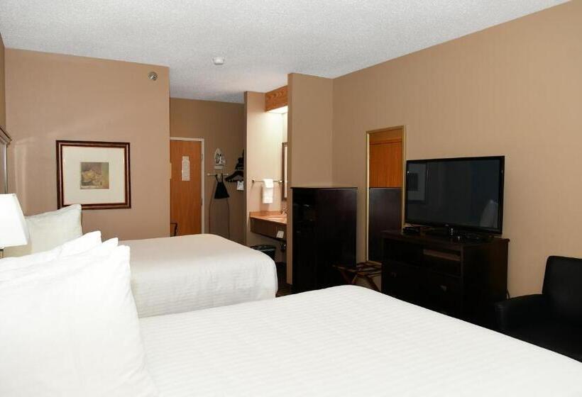 Номер Стандарт, Cobblestone Inn & Suites   Denison | Majestic Hills