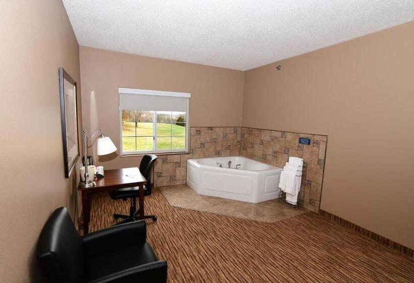 Люкс Кровать Кинг, Cobblestone Inn & Suites   Denison | Majestic Hills