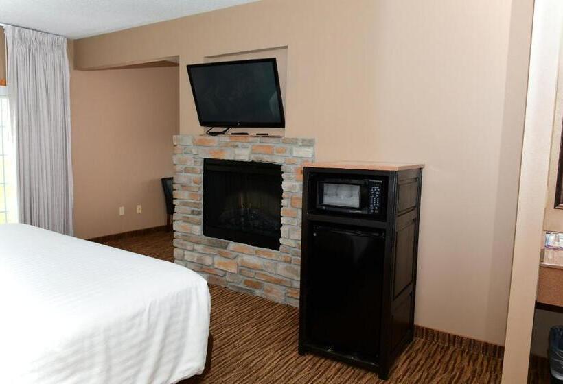 Люкс Кровать Кинг, Cobblestone Inn & Suites   Denison | Majestic Hills