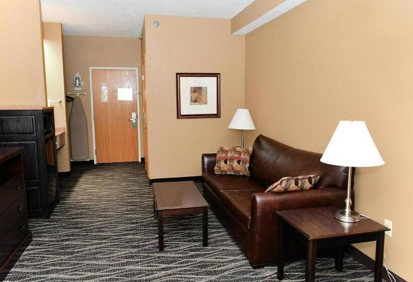 Люкс Семейный 2 Спальни, Cobblestone Inn & Suites   Denison | Majestic Hills