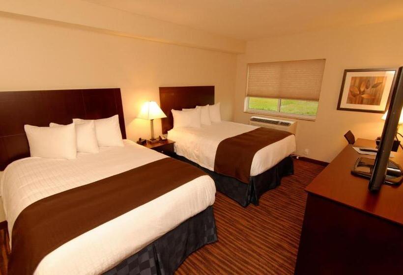 Четырехместный Номер Стандарт, Cobblestone Inn & Suites  Fort Madison