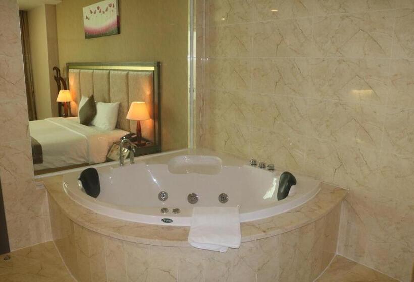 이그제큐티브 스위트, Muong Thanh Luxury Can Tho