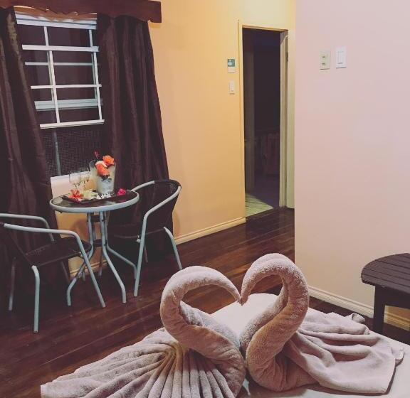 Suite, Tropical Paradise