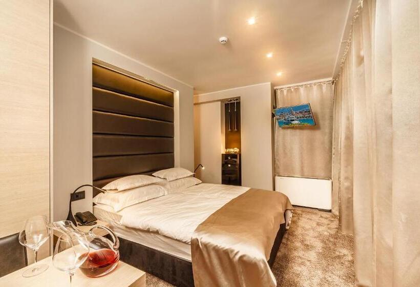 Люкс Вид на Море, The View Luxury Rooms