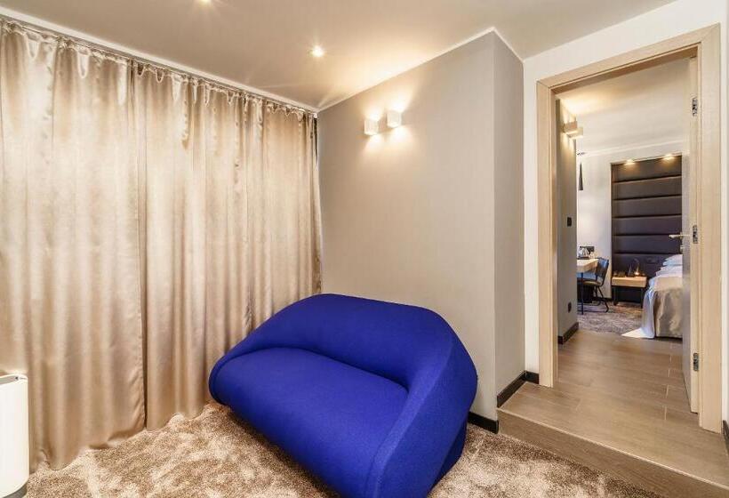Люкс Вид на Город, The View Luxury Rooms