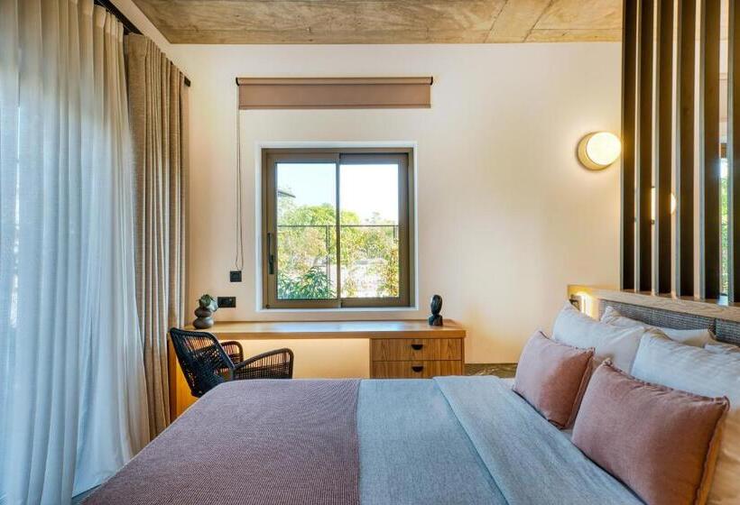 Люкс Вид на Сад, Capital Luxury Suites