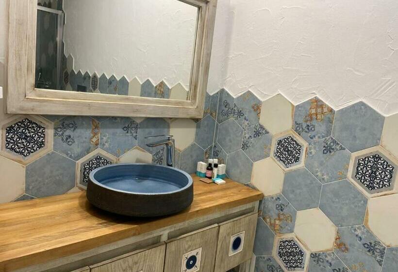 Номер Стандарт, Adacan Alacatı
