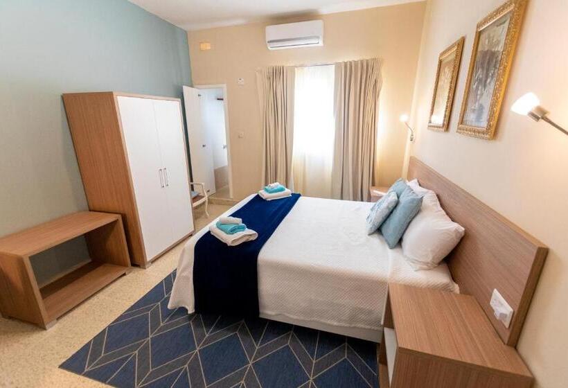 اتاق استاندارد, Estrella Lodging