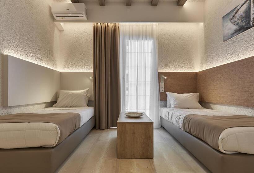 Familieapartement met 2 Slaapkamers, Porto Greco Village Beach