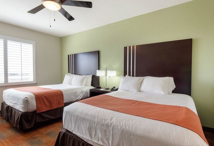Suíte, Quality Inn & Suites Victoria East