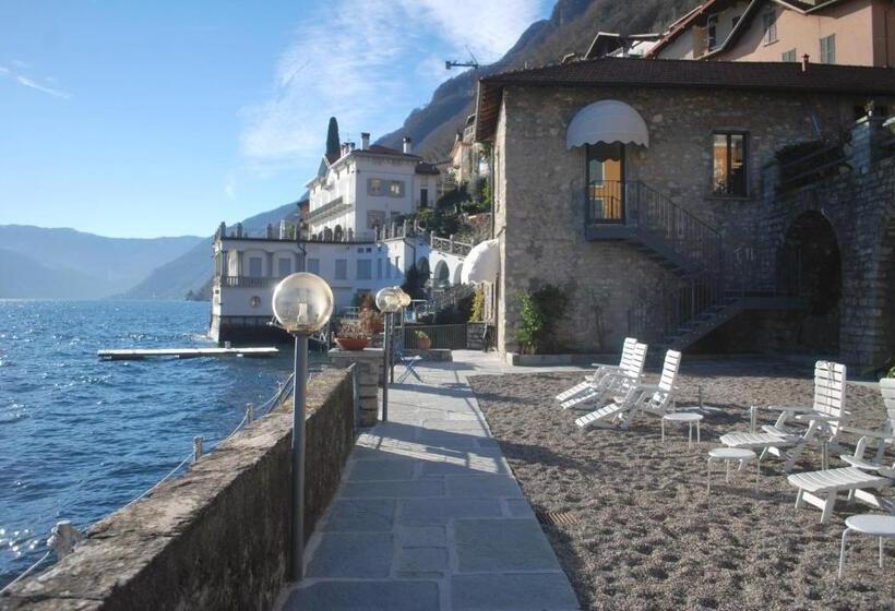 バルコニー付きデラックスルーム, Villa Belvedere Como Lake Relais