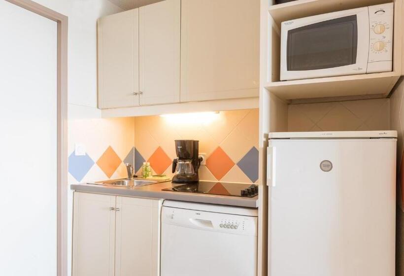 Апартаменты 2 Спальни Вид на Море, Residence La Palme D Azur Cannes Verrerie