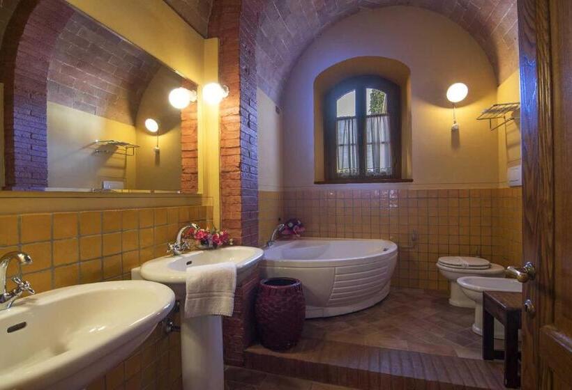آپارتمان 3 خوابه, Agriturismo Le Gallozzole