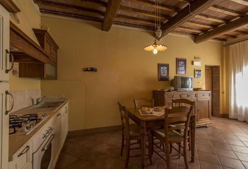 آپارتمان 1 خوابه همکف, Agriturismo Le Gallozzole
