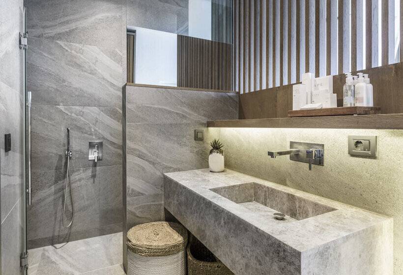 Номер Deluxe Вид на Море, Cape Bodrum Luxury Hotel & Beach