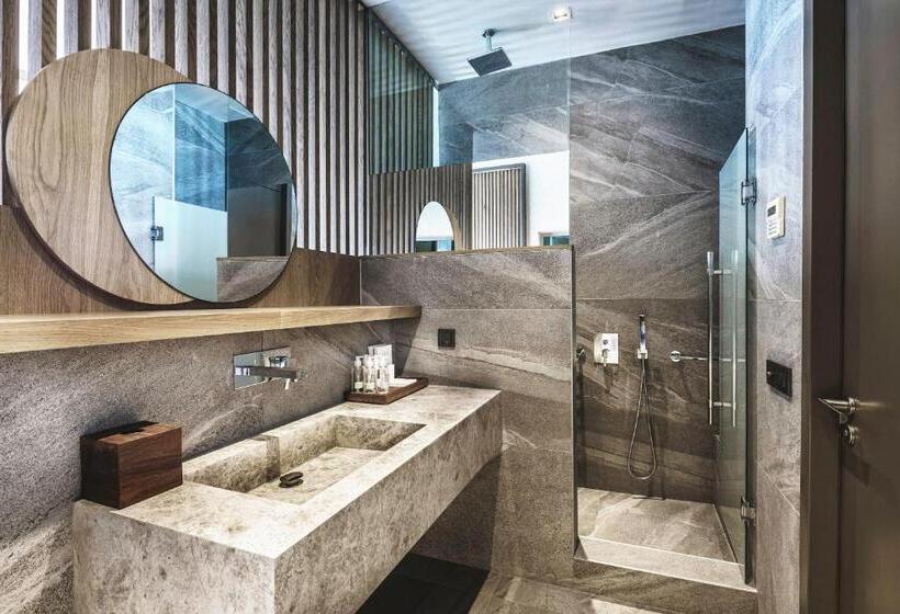 Номер Deluxe Вид на Море с Балконом, Cape Bodrum Luxury Hotel & Beach