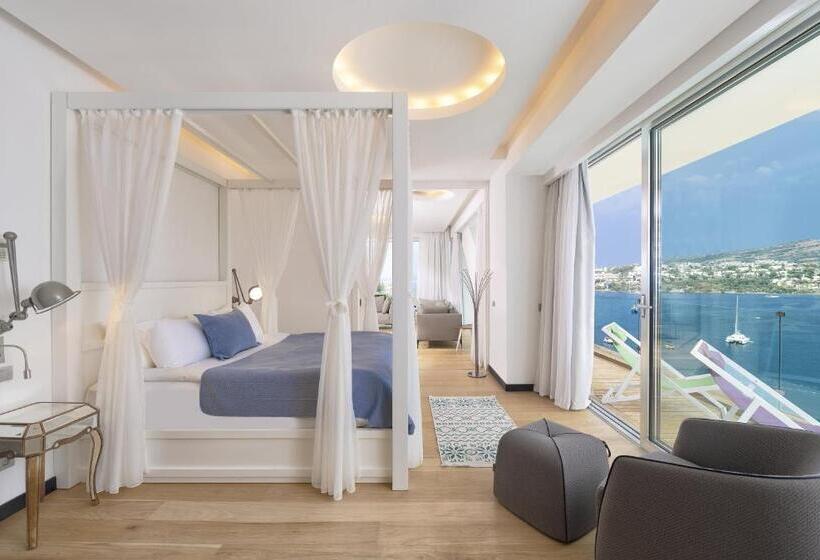 Люкс, Cape Bodrum Luxury Hotel & Beach